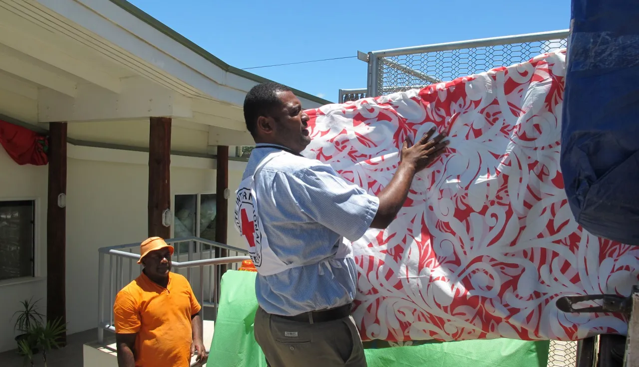 ICRC is delivering mattresses to the Fiji Corrections Service in the aftermath of Cyclone Evan.