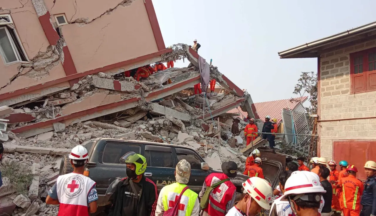 Myanmar_Red Cross earthquake
