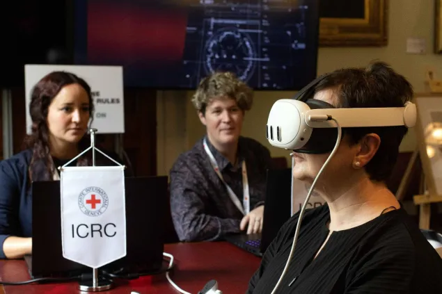 Tony Gavin photography A lady uses a virtual reality headset