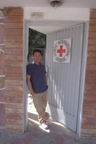 王夕越在红十字国际委员会阿富汗代表处。© ICRC / F. Clarke / P. Bourgeois 