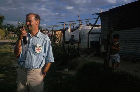 Made in Switzerland and normally used by the police and federal railway officials, it was primarily used for short-range communication during ICRC missions from 1980 to 1993 especially in Lebanon, Angola, and Thailand.