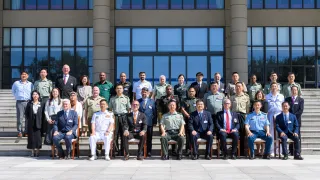 Over twenty armed forces legal advisors, uniformed military operational commanders and staff officers, research fellows and humanitarian representatives from 16 countries attended the Asia-Pacific Operational Legal Advisors Seminar in Beijing. 