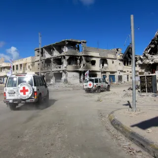 Sirte, Libya (2011). Massive destruction following weeks of heavy fighting. Younes El Shalwi/ICRC
