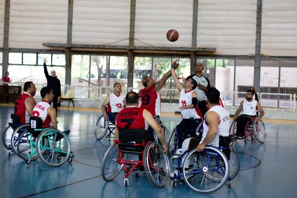 كرة السلة على الكراسي المتحركة.. بداية حلم لدعم الاندماج الاجتماعي لذوي  الإعاقة في سورية | اللجنة الدولية للصليب الأحمر