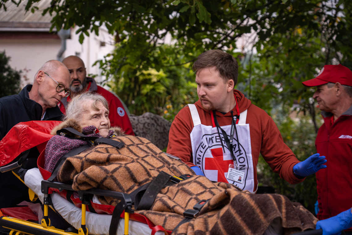Russia-Ukraine international armed conflict: The Red Cross and Red Crescent  response one year on | ICRC
