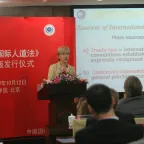 Professor Louise Doswald-Beck, Director of the University Centre for Humanitarian Law and Human Rights, delivering her presentation of the Customary IHL Study in Beijing on12 October 2007