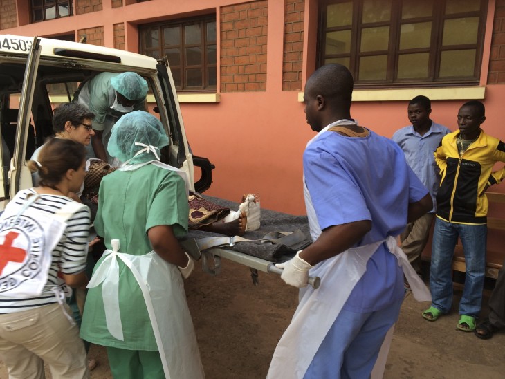 Asistencia de salud: trabaje con nosotros | Comité Internacional de la Cruz  Roja