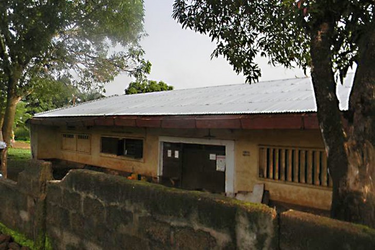 Le CICR a réparé le toit afin quel les détenus soient à l’abri des pluies.