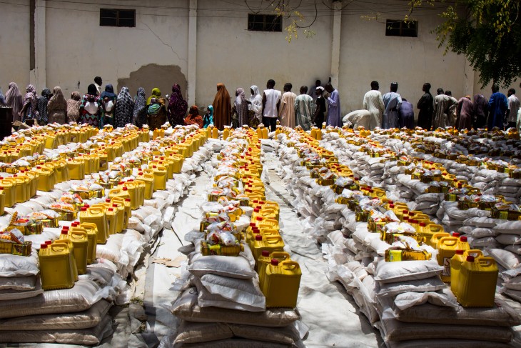 In 2015, the ICRC distributed food rations to 538,000 IDPs and returnees in Nigeria